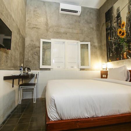 Watu Agung Guest House Magelang Eksteriør billede